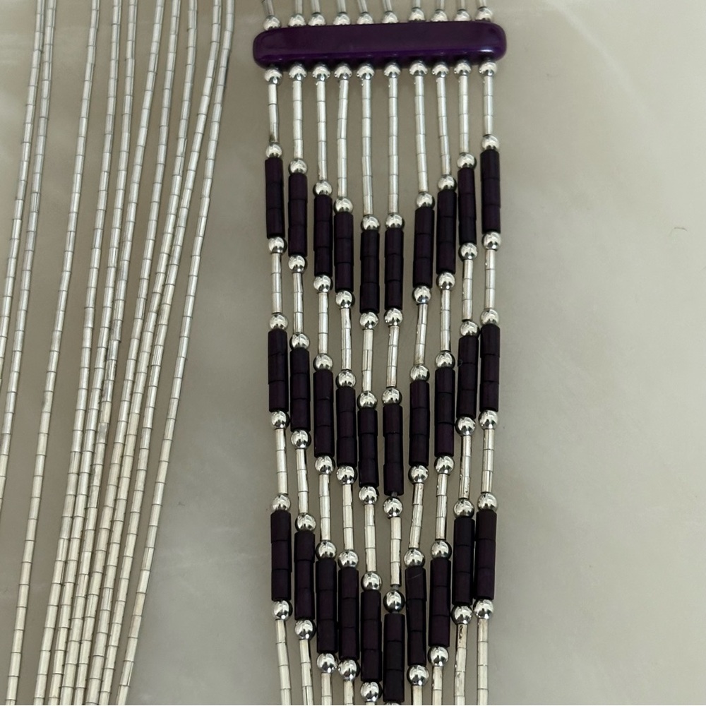 Navajo Liquid Silver Necklace - Picture 3 of 10